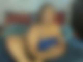Sienna Divyne's Live Sex Cam Show