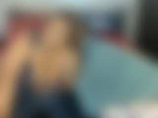 Sienna Divyne's Live Sex Cam Show