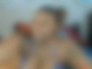 Sienna Divyne's Live Sex Cam Show