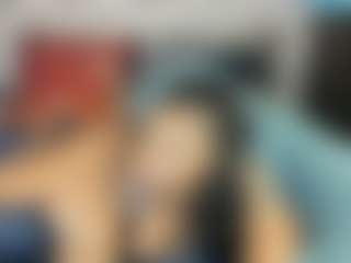 Live cam show with Sienna Divyne - Spank Ebony on realtime-chat