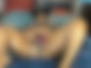 Sienna Divyne's Live Sex Cam Show