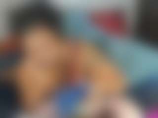 Sienna Divyne's Live Sex Cam Show