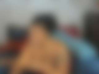 Live cam show with Sienna Divyne - French on x69.live | united states