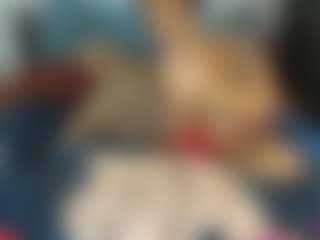 Sienna Divyne's Live Sex Cam Show