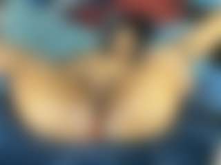 Sienna Divyne's Live Sex Cam Show