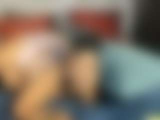 Live cam show with Sienna Divyne - Brown Eyes Toys on Milfs Live