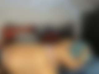 Sienna Divyne's Live Sex Cam Show