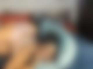Sienna Divyne's Live Sex Cam Show