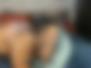 Live cam show with Sienna Divyne - Spank BBW on CamwithHer