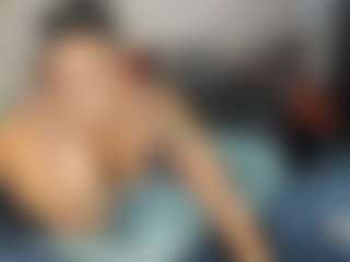 Sienna Divyne's Live Sex Cam Show