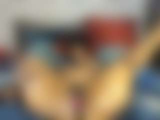 Sienna Divyne's Live Sex Cam Show