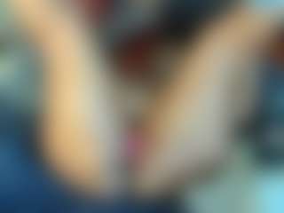 Sienna Divyne's Live Sex Cam Show
