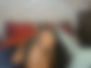 Sienna Divyne's Live Sex Cam Show