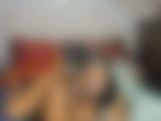 Sienna Divyne's Live Sex Cam Show
