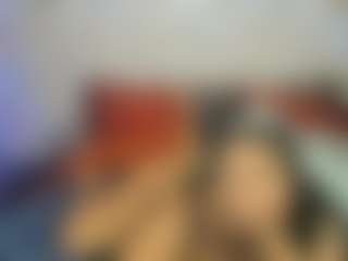 Sienna Divyne's Live Sex Cam Show