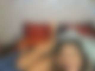Sienna Divyne's Live Sex Cam Show