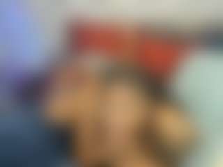 Sienna Divyne's Live Sex Cam Show