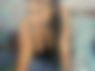 Sienna Divyne's Live Sex Cam Show