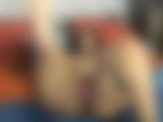 Sienna Divyne's Live Sex Cam Show