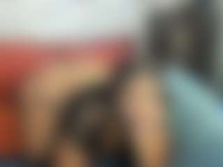 Sienna Divyne's Live Sex Cam Show