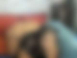 Sienna Divyne's Live Sex Cam Show