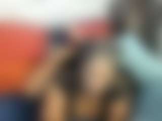 Sienna Divyne's Live Sex Cam Show