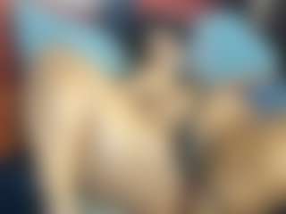 Sienna Divyne's Live Sex Cam Show
