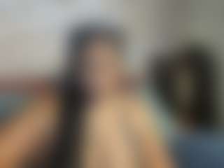 Sienna Divyne's Live Sex Cam Show
