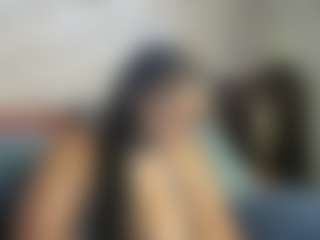 Sienna Divyne's Live Sex Cam Show