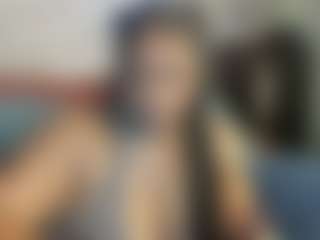 Sienna Divyne's Live Sex Cam Show