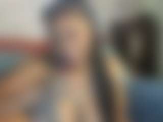 Sienna Divyne's Live Sex Cam Show
