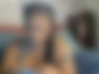 Sienna Divyne's Live Sex Cam Show