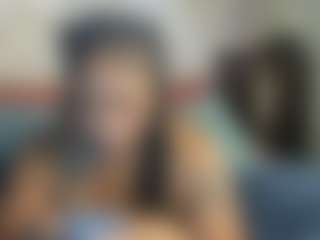 Sienna Divyne's Live Sex Cam Show