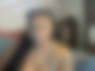 Sienna Divyne's Live Sex Cam Show