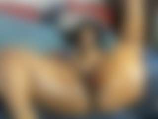 Sienna Divyne's Live Sex Cam Show