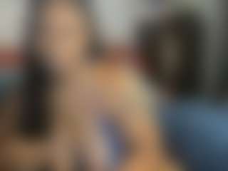 Sienna Divyne's Live Sex Cam Show
