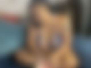 Sienna Divyne's Live Sex Cam Show