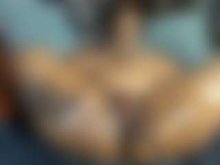 Sienna Divyne's Live Sex Cam Show