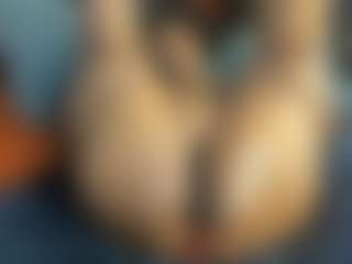 Sienna Divyne's Live Sex Cam Show