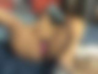 Sienna Divyne's Live Sex Cam Show