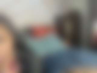 Sienna Divyne's Live Sex Cam Show