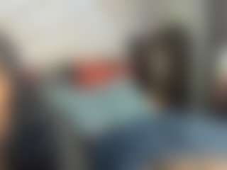 Sienna Divyne's Live Sex Cam Show