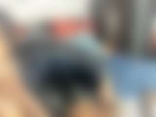 Sienna Divyne's Live Sex Cam Show