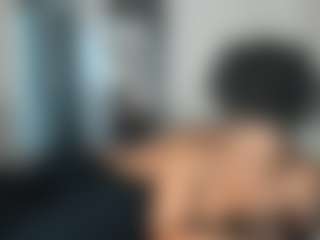Live cam show with Sienna Divyne - BBW Ebony on instabang