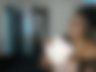 Sienna Divyne's Live Sex Cam Show