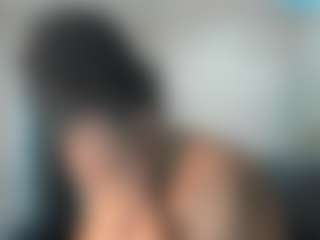 Sienna Divyne's Live Sex Cam Show