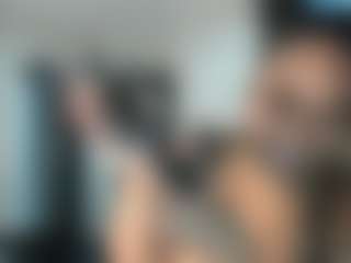 Sienna Divyne's Live Sex Cam Show