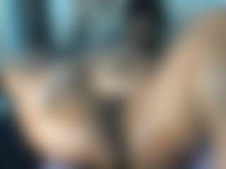 Sienna Divyne's Live Sex Cam Show