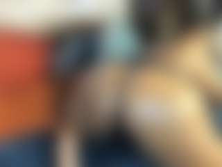 Sienna Divyne's Live Sex Cam Show