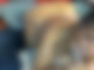 Live cam show with Sienna Divyne - American Blonde Hair on Camsoda | united states